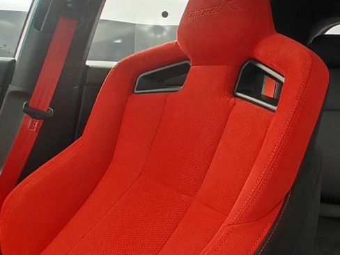 Used 2025 Honda Civic Type R image 9