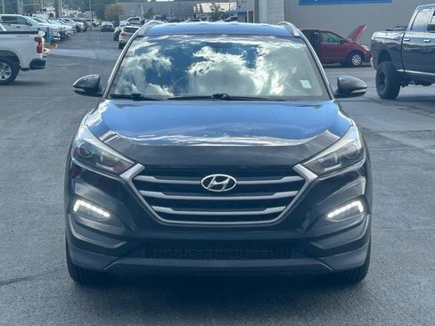 Used 2018 Hyundai Tucson SEL Plus w/ Cargo Package AWD/4WD image 10