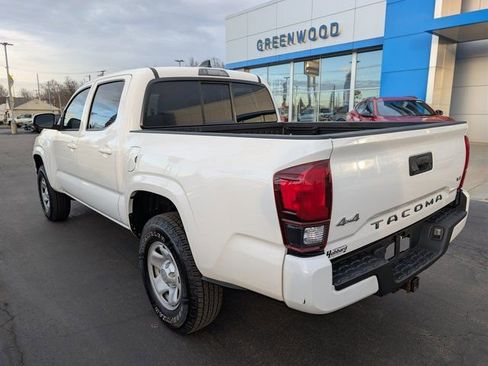 Used 2021 Toyota Tacoma SR image 3