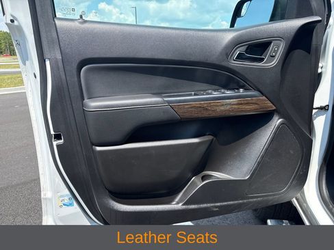 Used 2019 GMC Canyon Denali RWD image 7