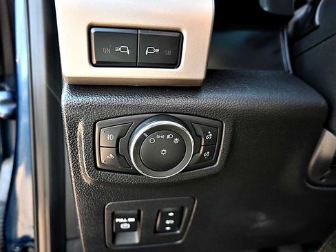 Used 2016 Ford F150 Lariat AWD/4WD image 24