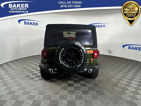Used 2021 Jeep Wrangler Unlimited Sahara w/ Uconnect 4C Nav & Sound Group image 8