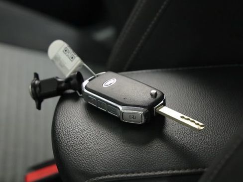 Used 2021 Kia Soul S image 30