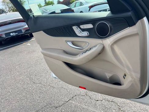 Used 2017 Mercedes-Benz C 300 Sedan image 15