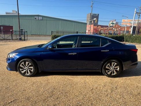 Used 2021 Nissan Altima 2.5 S image 6