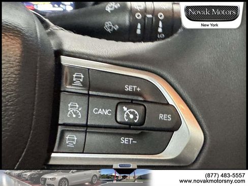 Used 2023 Jeep Compass High Altitude AWD/4WD image 16