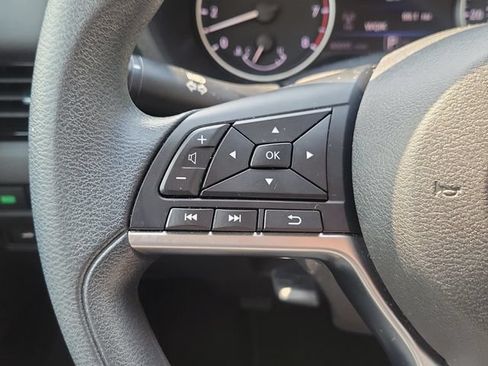Certified 2024 Nissan Sentra SV FWD image 25