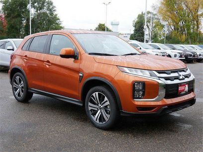 New 2025 Mitsubishi Outlander Sport ES