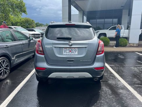 Used 2019 Buick Encore Preferred FWD image 4