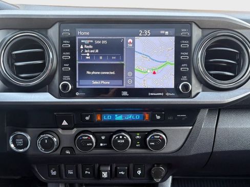 Used 2021 Toyota Tacoma TRD Sport w/ TRD Premium Sport Package image 31