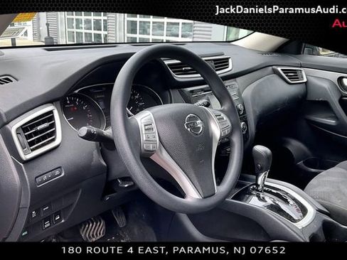 Used 2016 Nissan Rogue S AWD/4WD image 11