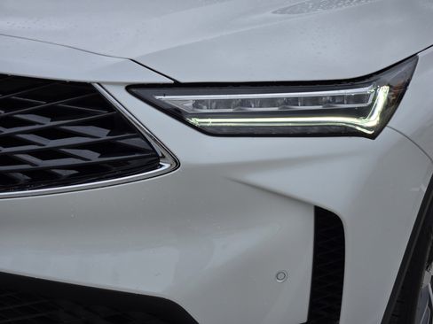 Certified 2026 Acura MDX w/ Technology Package image 12