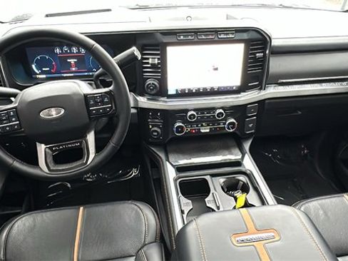 Used 2024 Ford F450 Platinum w/ FX4 Off-Road Package image 22