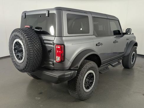 Used 2024 Ford Bronco Black Diamond w/ Sasquatch Package AWD/4WD image 7