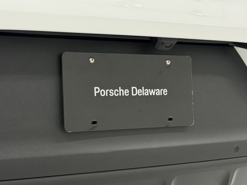 Certified 2024 Porsche Cayenne AWD/4WD image 66