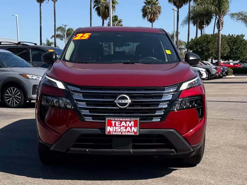 Certified 2025 Nissan Rogue S FWD image 3
