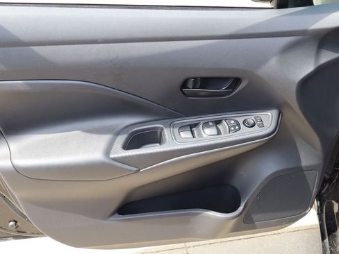 Used 2025 Nissan Versa S w/ Trunk Package FWD image 13
