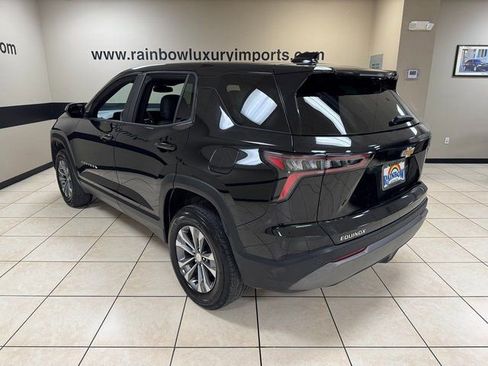 Used 2025 Chevrolet Equinox LT image 4