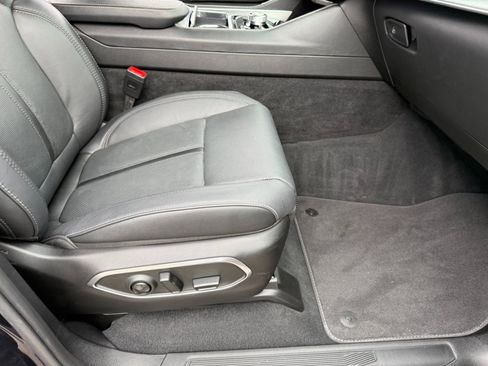 Used 2025 Jeep Wagoneer Series II image 26