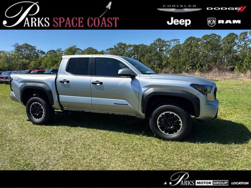 Used 2024 Toyota Tacoma TRD Off-Road image 1