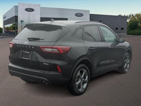 Used 2025 Ford Escape ST-Line image 11