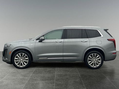 Used 2024 Cadillac XT6 Premium Luxury w/ Technology Package image 4