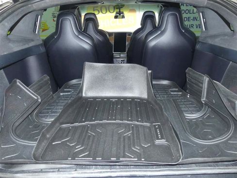 Used 2019 Tesla Model X Long Range image 7