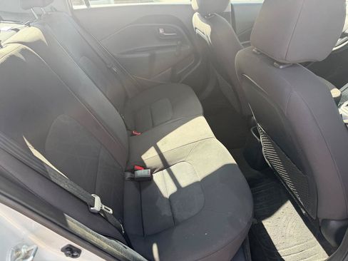 Used 2017 Kia Rio LX FWD image 12