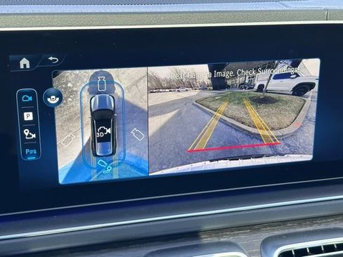 New 2026 Mercedes-Benz GLS 580 GLS 580 image 17