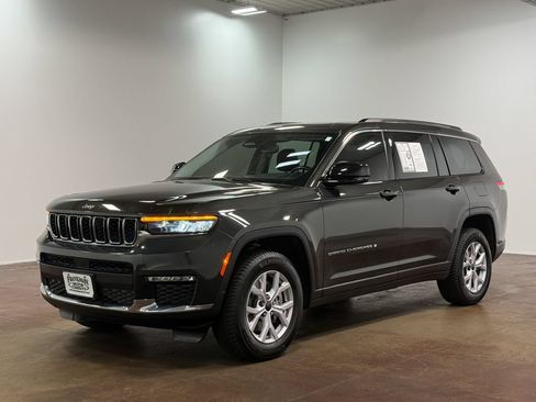 Used 2022 Jeep Grand Cherokee L Limited AWD/4WD image 28