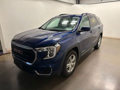 Used 2023 GMC Terrain SLE w/ Driver Convenience Package