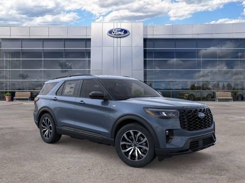 New 2026 Ford Explorer ST-Line AWD/4WD image 7