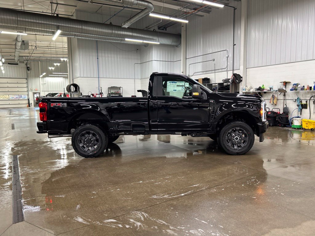 New 2027 Ford F350 XL w/ STX Appearance Package AWD/4WD image 5