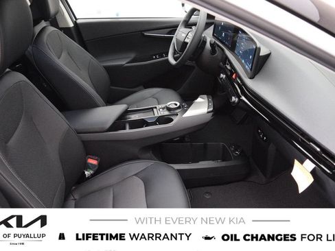 New 2026 Kia EV6 Light RWD image 16