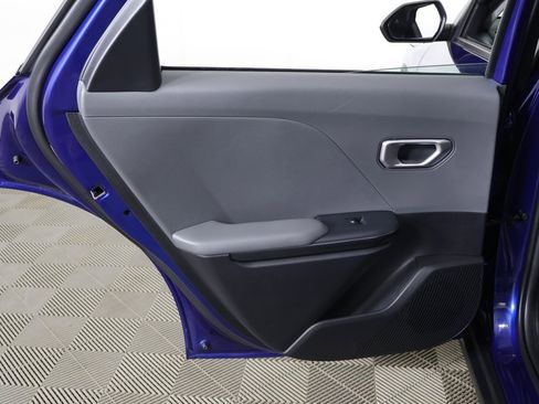 Used 2025 Kia K4 LXS image 22