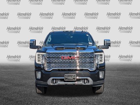 Used 2023 GMC Sierra 2500 Denali w/ Denali Black Diamond Edition image 3