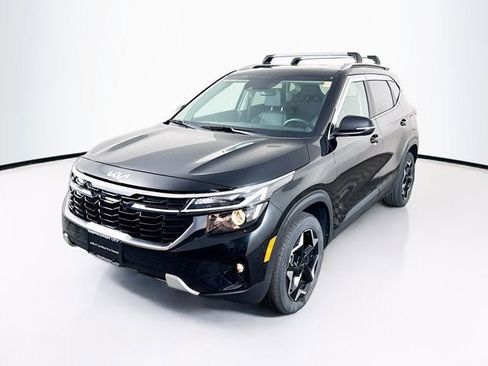 Used 2024 Kia Seltos EX AWD/4WD image 1