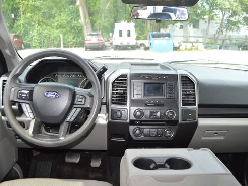 Used 2018 Ford F150 XLT AWD/4WD image 18