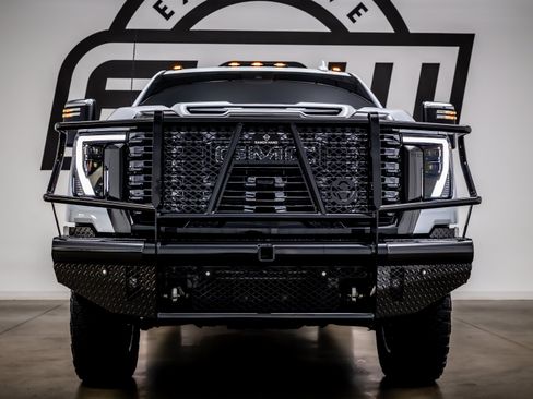Used 2026 GMC Sierra 2500 Denali Ultimate AWD/4WD image 4