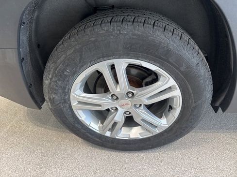 Used 2019 GMC Terrain SLE w/ Driver Convenience Package image 7