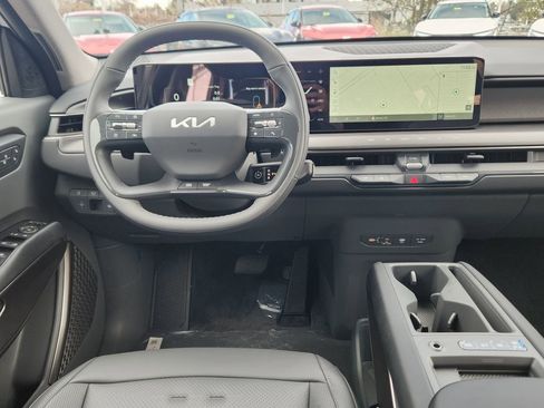 New 2026 Kia EV9 Wind image 11