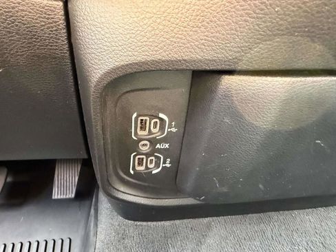 Certified 2021 RAM 1500 Laramie AWD/4WD image 32