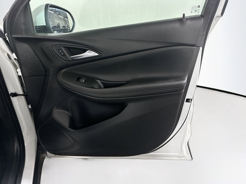 Used 2025 Buick Encore GX Preferred image 30