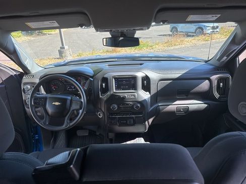 Used 2023 Chevrolet Silverado 1500 Custom image 26