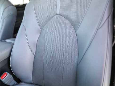 Certified 2022 Toyota Highlander Limited image 25