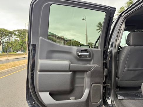 Used 2019 Chevrolet Silverado 1500 LT w/ All-Star Edition RWD image 16