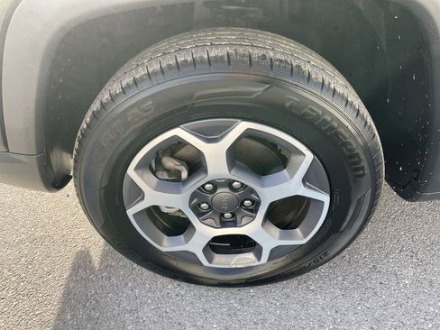 Used 2022 Jeep Compass Trailhawk w/ Trailhawk Elite Group image 26