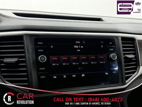 Used 2018 Volkswagen Atlas SE image 17