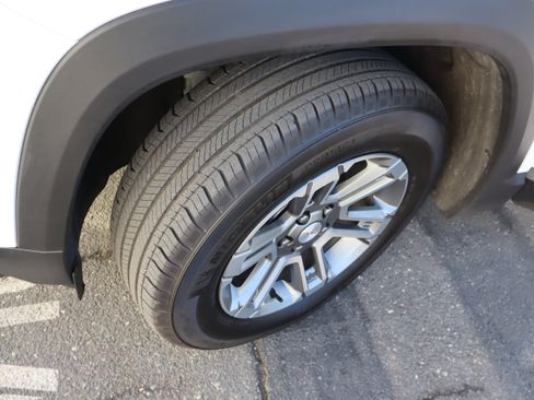 Certified 2025 GMC Terrain Elevation image 39