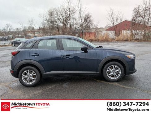 Used 2019 MAZDA CX-3 Sport w/ Sport I-ACTIVSENSE Package image 2